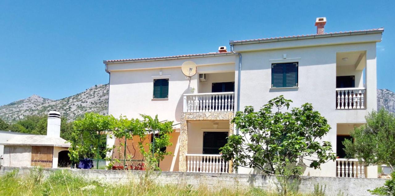 Apartment Pepa Stari Grad Kültér fotó